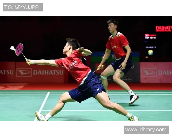 重庆羽毛球队在亚运会中的团队协作展现出色共同拼搏铸就辉煌